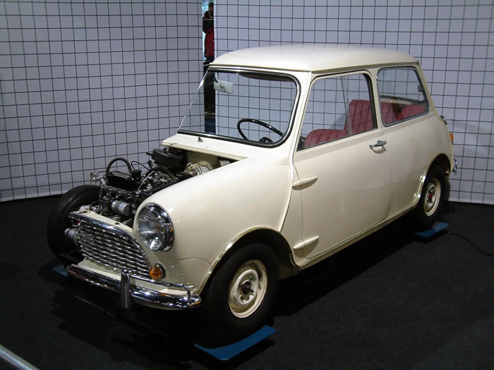 Cutaway Mini