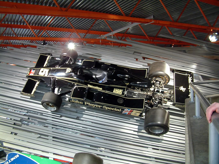 JPS Lotus